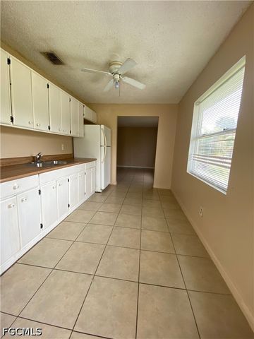 4425 Ruthann CT, North Fort Myers, FL 33917