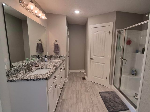 2142 Buckhorn Road, Ozark, MO 65721