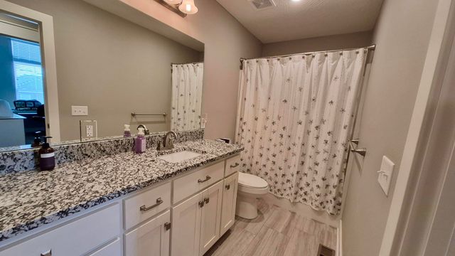 2142 Buckhorn Road, Ozark, MO 65721