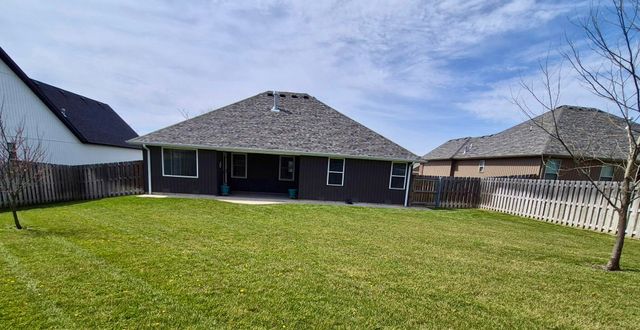 2142 Buckhorn Road, Ozark, MO 65721