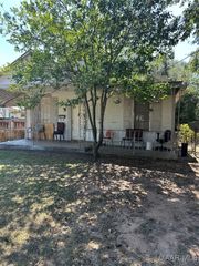 2800 Locust Street, Montgomery, AL 36107