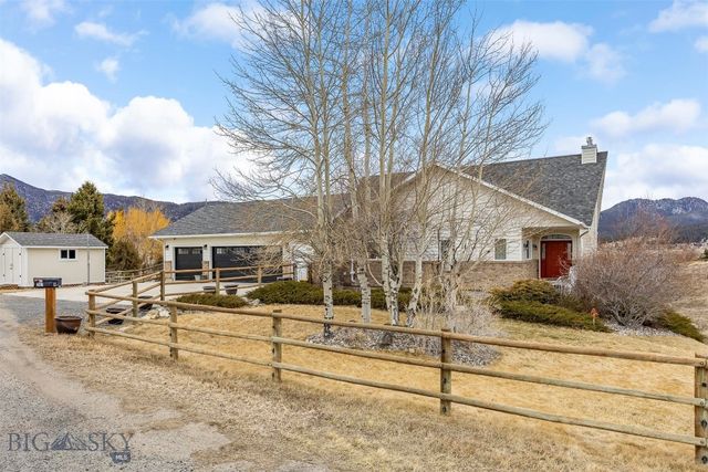 207 Cyprus Drive, Butte, MT 59701