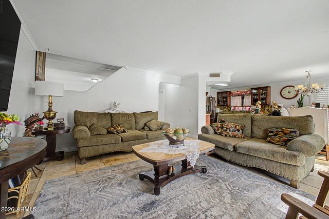 6814 N 77TH Avenue, Glendale, AZ 85303