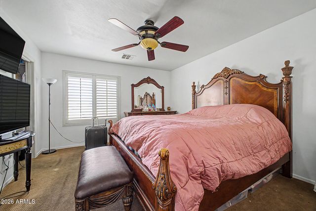 6814 N 77TH Avenue, Glendale, AZ 85303