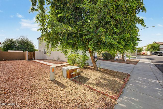 6814 N 77TH Avenue, Glendale, AZ 85303