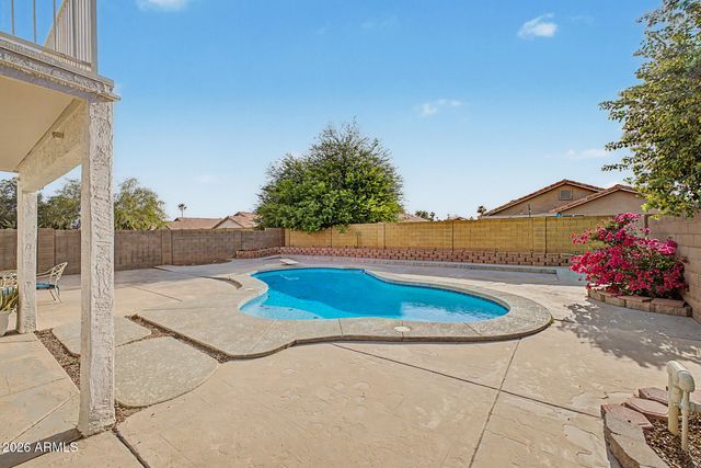 6814 N 77TH Avenue, Glendale, AZ 85303