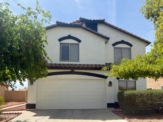 6814 N 77TH Avenue, Glendale, AZ 85303