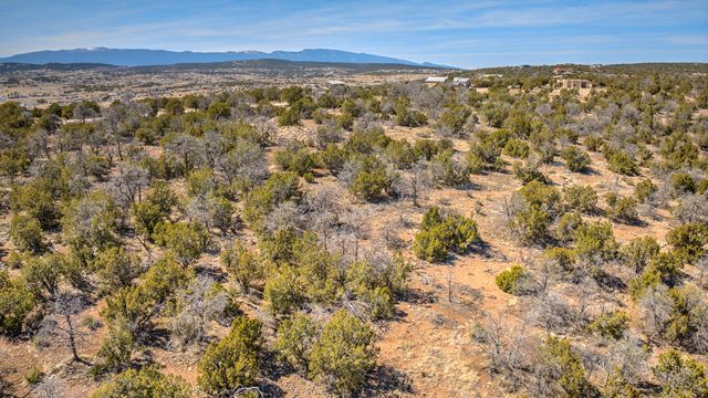37 SNOWFLAKE Trail, Edgewood, NM 87015