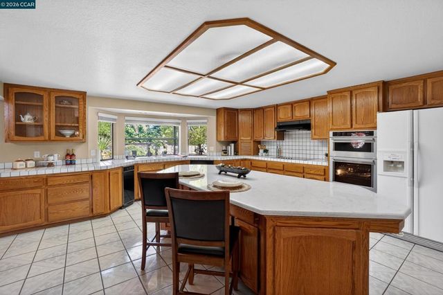 139 Loren Ln, Oakley, CA 94561