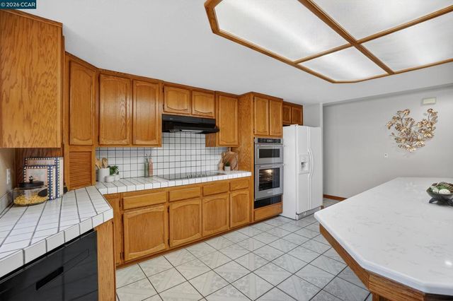 139 Loren Ln, Oakley, CA 94561