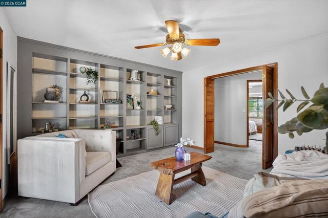 139 Loren Ln, Oakley, CA 94561