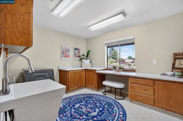 139 Loren Ln, Oakley, CA 94561