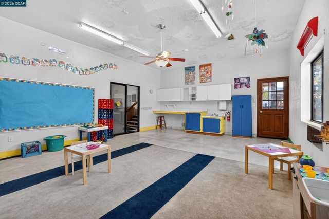 139 Loren Ln, Oakley, CA 94561