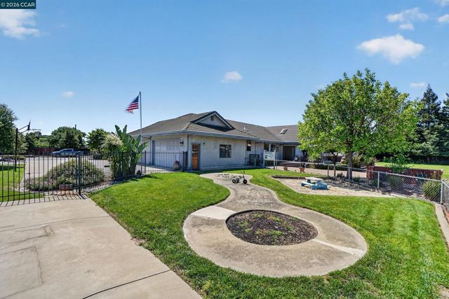 139 Loren Ln, Oakley, CA 94561