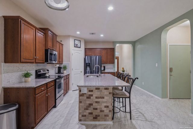 10334 Quayle Mist, San Antonio, TX 78254