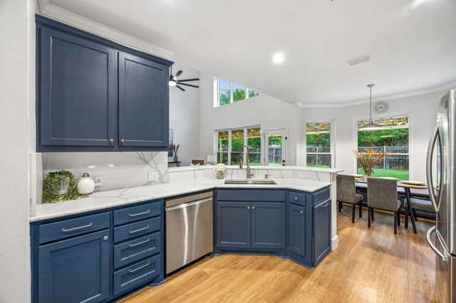 2810 Rosewood Boulevard, Mckinney, TX 75071