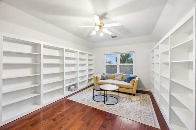 2810 Rosewood Boulevard, Mckinney, TX 75071