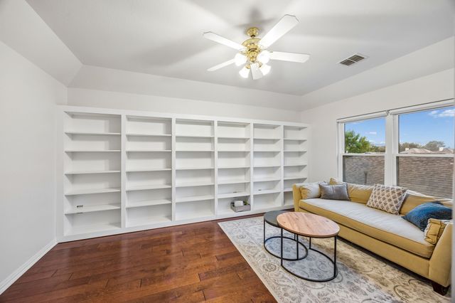 2810 Rosewood Boulevard, Mckinney, TX 75071