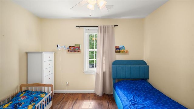 3819 Oak Forest Drive, High Point, NC 27265