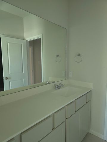 2830 River Juniper Lane, Crosby, TX 77532