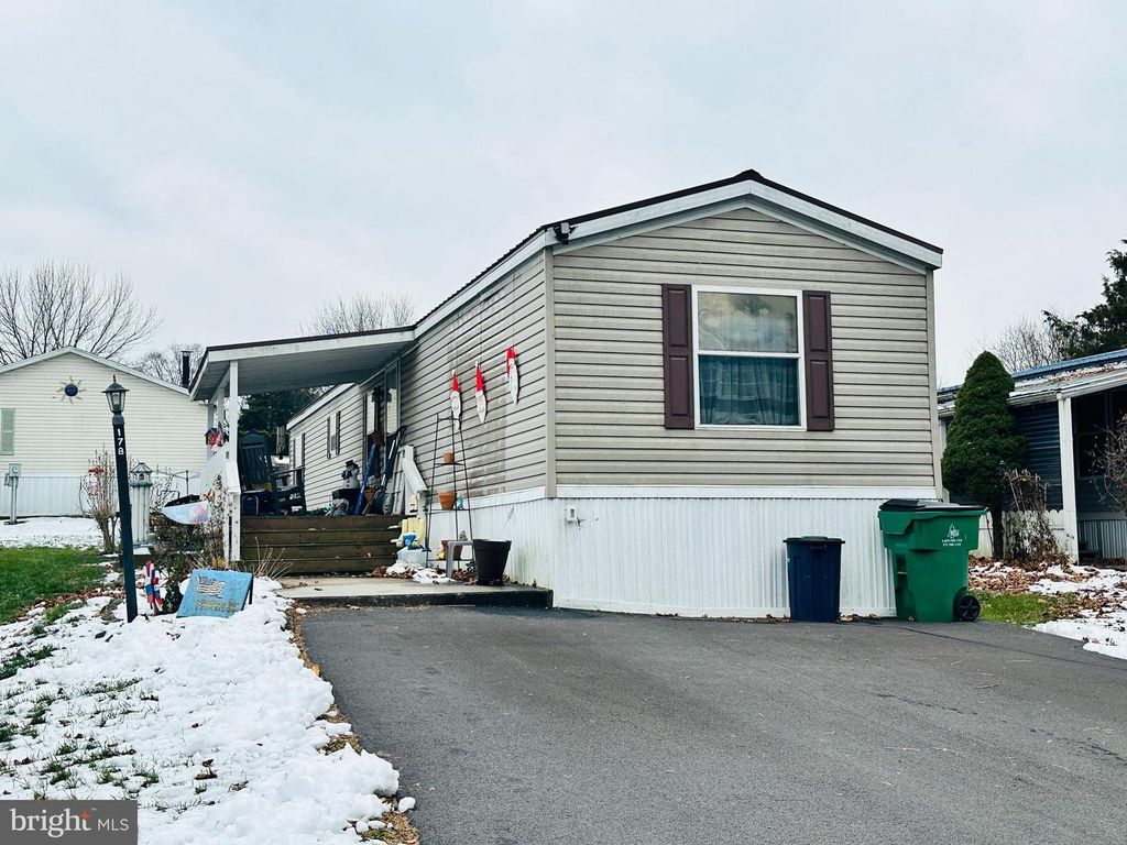 178 BIG SPRING TERRACE, Newville, PA 17241