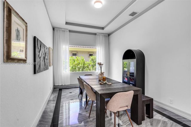 6803 NW 116th Avenue, Parkland, FL 33076