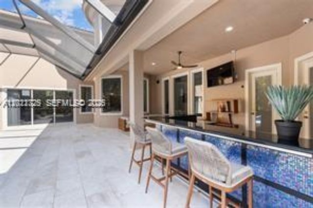 6803 NW 116th Avenue, Parkland, FL 33076