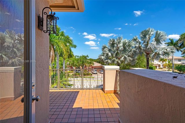 6803 NW 116th Avenue, Parkland, FL 33076
