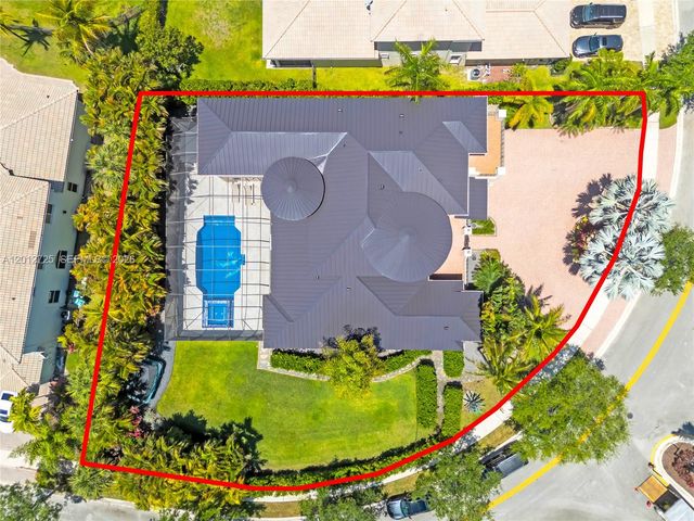 6803 NW 116th Avenue, Parkland, FL 33076