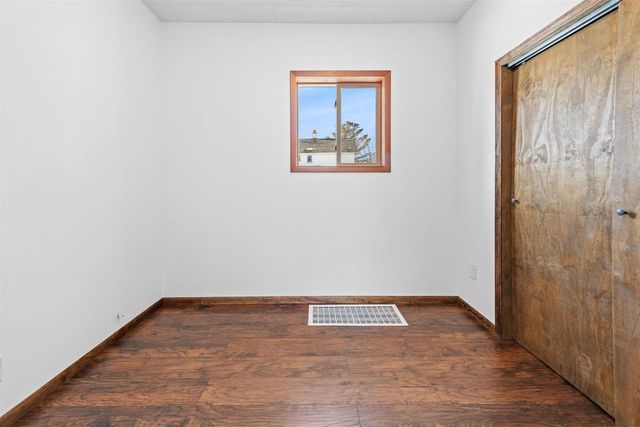 1011 14TH AVENUE, Menomonie, MI 49858