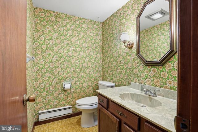 945 WILLIAMS AVE, Walnutport, PA 18088