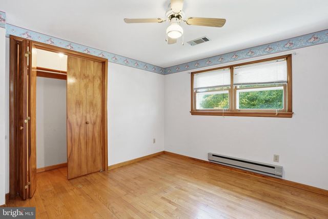945 WILLIAMS AVE, Walnutport, PA 18088