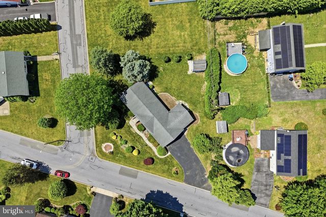 945 WILLIAMS AVE, Walnutport, PA 18088