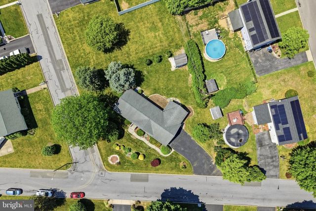 945 WILLIAMS AVE, Walnutport, PA 18088