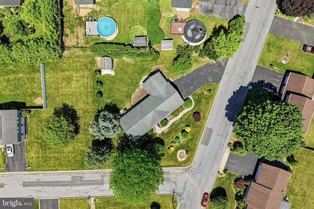 945 WILLIAMS AVE, Walnutport, PA 18088