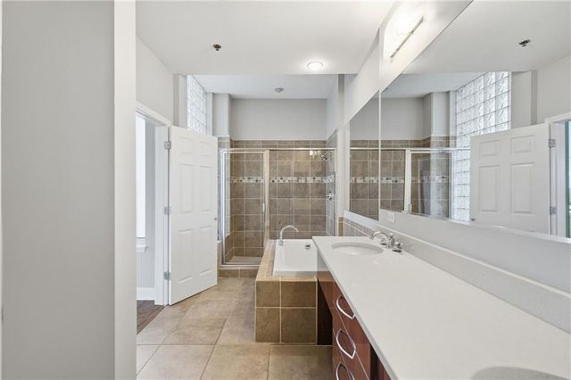 3820 Roswell Road NE 809, Atlanta, GA 30342