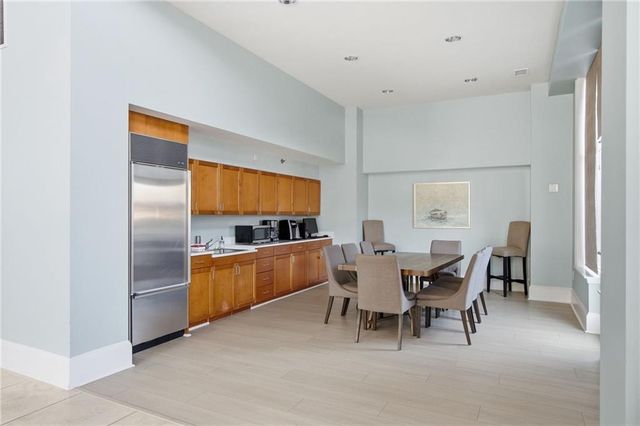 3820 Roswell Road NE 809, Atlanta, GA 30342