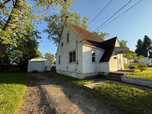 26 Edna Avenue, Pontiac, MI 48341