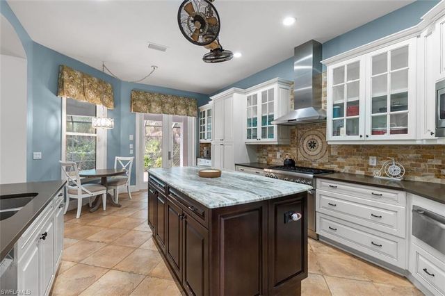 3821 River Point DR, Fort Myers, FL 33905