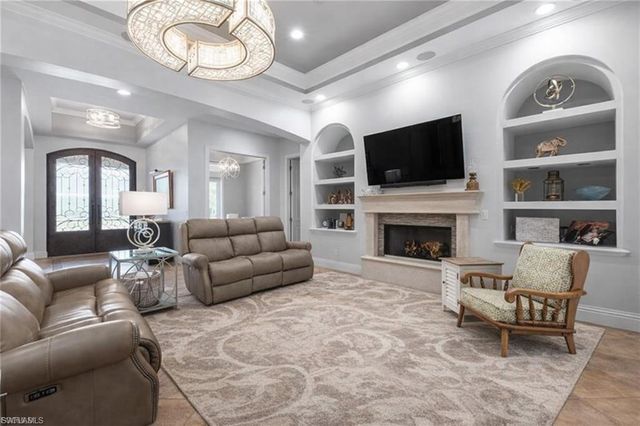 3821 River Point DR, Fort Myers, FL 33905