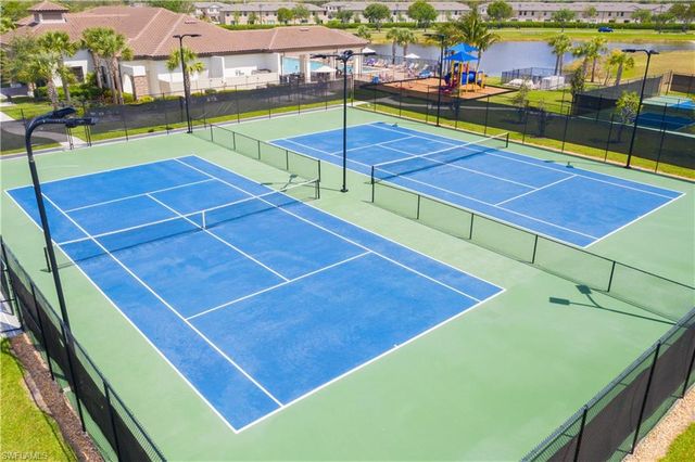 3821 River Point DR, Fort Myers, FL 33905