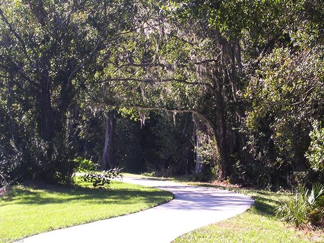 3821 River Point DR, Fort Myers, FL 33905