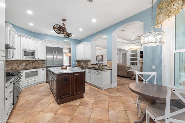 3821 River Point DR, Fort Myers, FL 33905