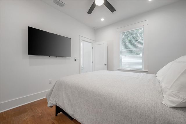 807 E IDA STREET 2, Tampa, FL 33603