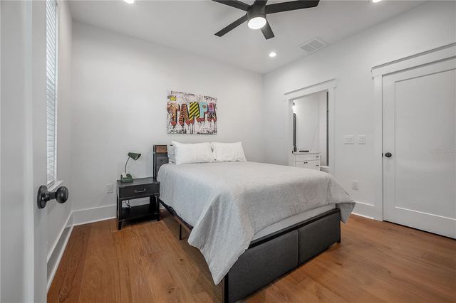 807 E IDA STREET 2, Tampa, FL 33603