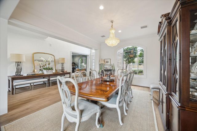 11524 Taylorcrest Road, Houston, TX 77024