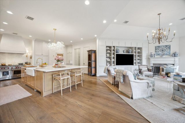 11524 Taylorcrest Road, Houston, TX 77024