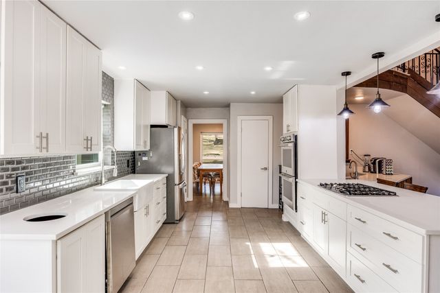 8206 San Cristobal Drive, Dallas, TX 75218