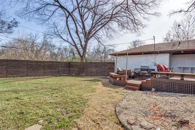 8206 San Cristobal Drive, Dallas, TX 75218