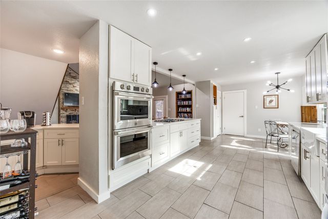 8206 San Cristobal Drive, Dallas, TX 75218